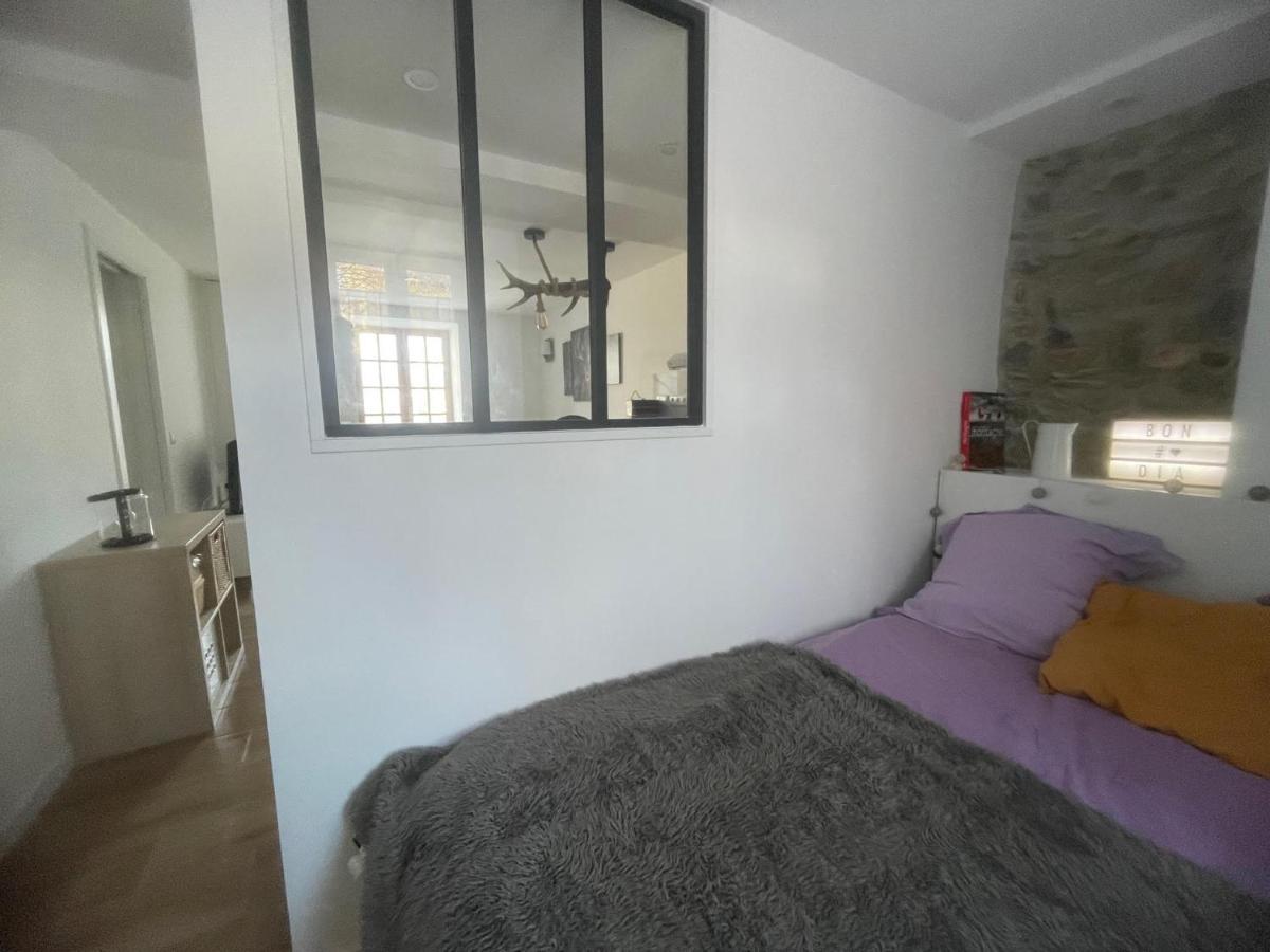 Appartement Avec Chambre Ouverte Bourg-Madame Εξωτερικό φωτογραφία
