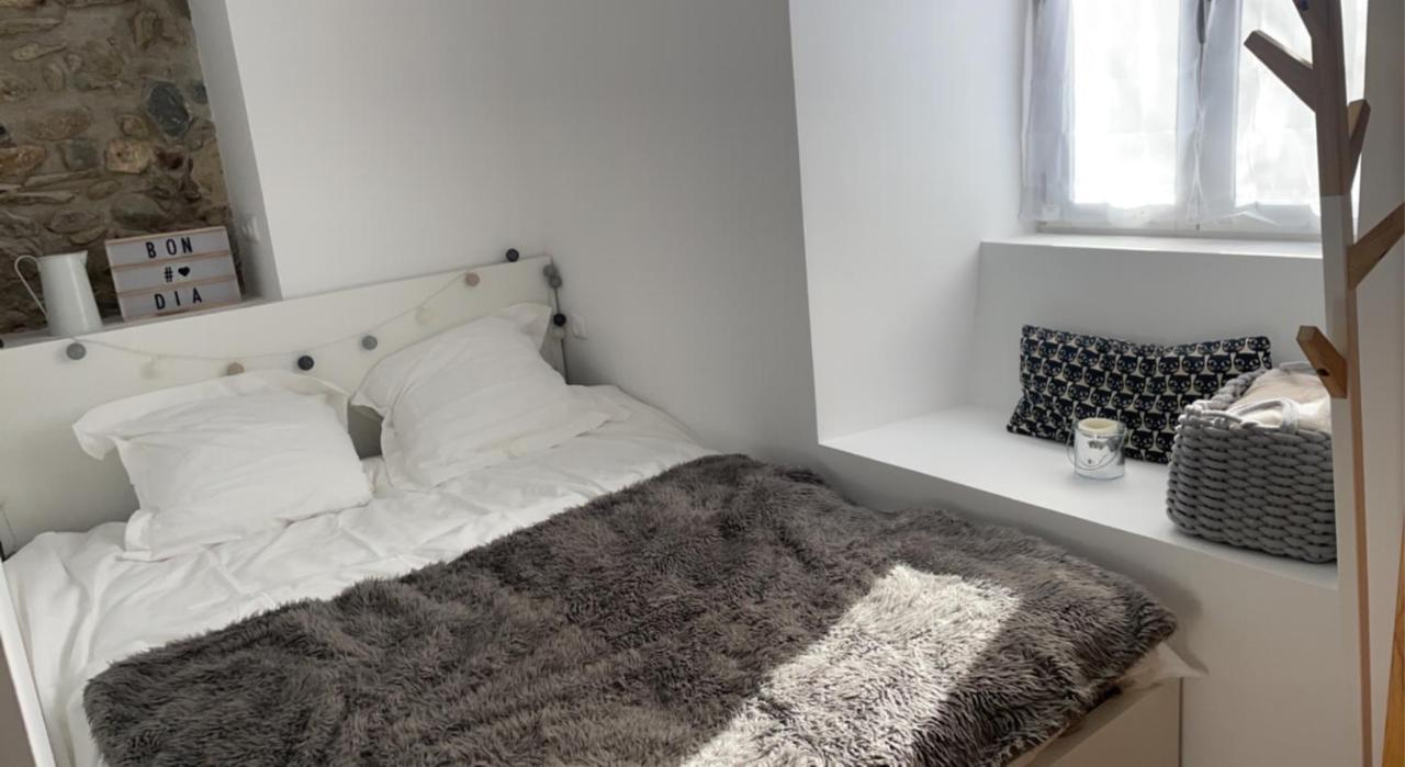 Appartement Avec Chambre Ouverte Bourg-Madame Εξωτερικό φωτογραφία